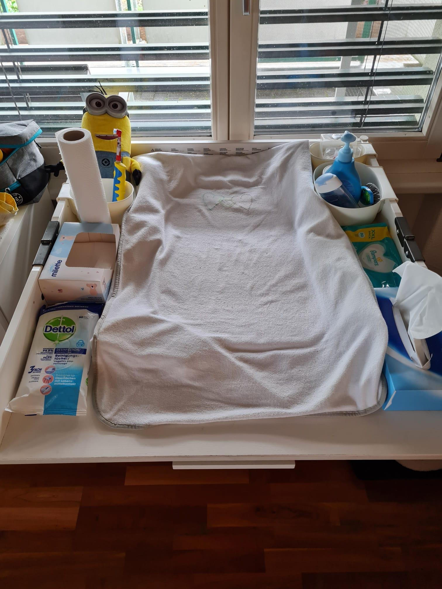 SMArt Innovations_Wickeltischerweiterung_01.jpg